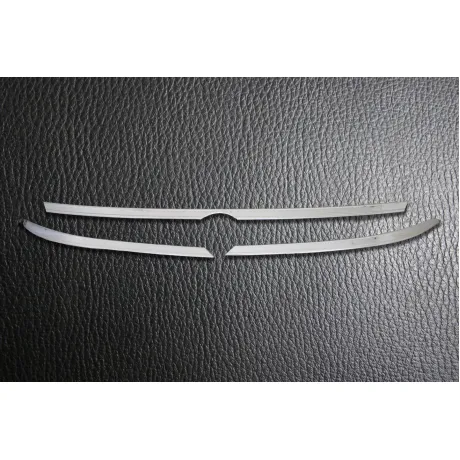 Far Kaşı + Panjur Üstü Çıtası Kromu