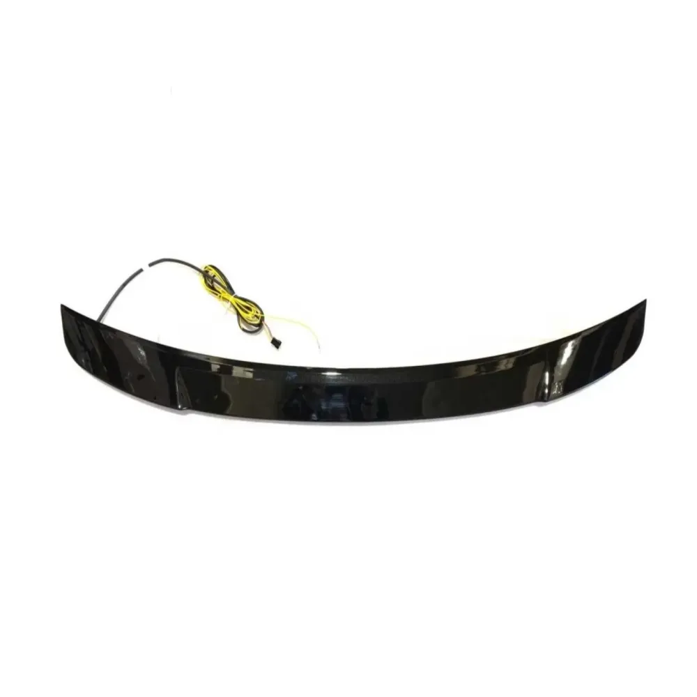 Sedan İçin Uyumlu Led Spoiler Piano Black (Parlak Siyah)